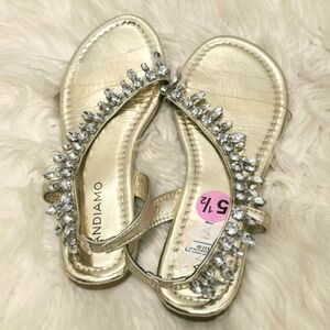 ANDIAMO Rhinestone Gold Strap Thong Women's Size 5.5✌️